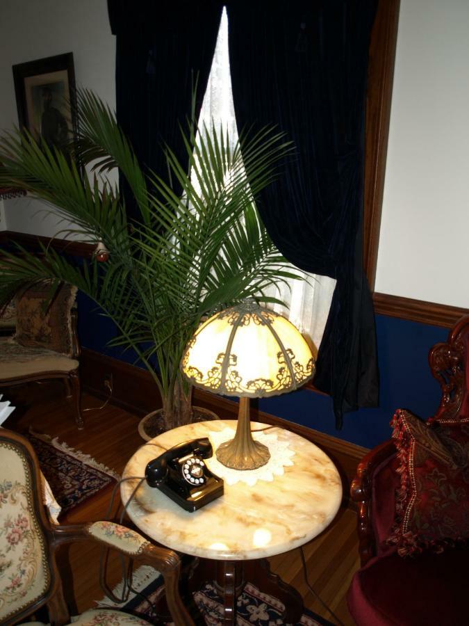Manheim Manor Bed & Breakfast Экстерьер фото