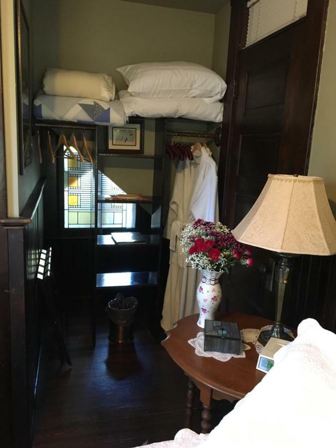 Manheim Manor Bed & Breakfast Экстерьер фото